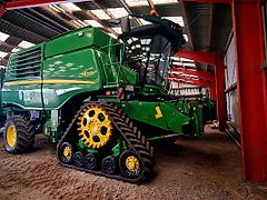John Deere T670 Raupe mit 730FD