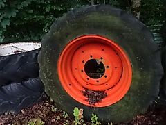 Fendt Felge 12 x 26- 8 Lochfelge 1 x vorhanden - war auf Fendt Traktor