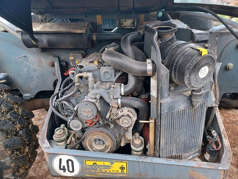 Claas Scorpion 9040 Varipower