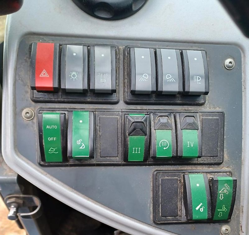 Claas Scorpion 9040 Varipower