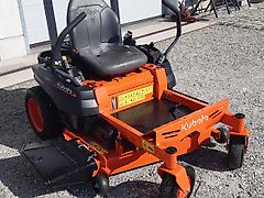 Kubota Z122R