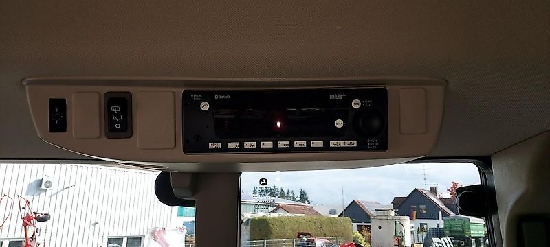 John Deere 6120M + 623R Frontlader