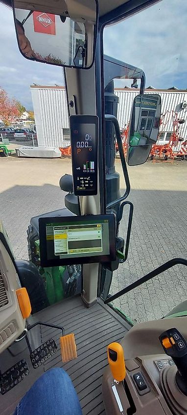 John Deere 6120M + 623R Frontlader