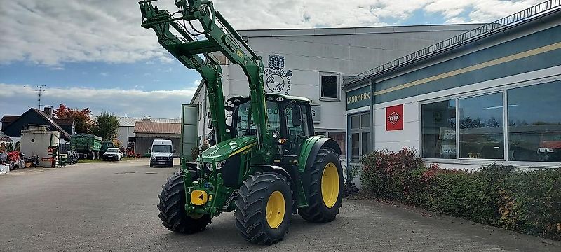 John Deere 6120M + 623R Frontlader