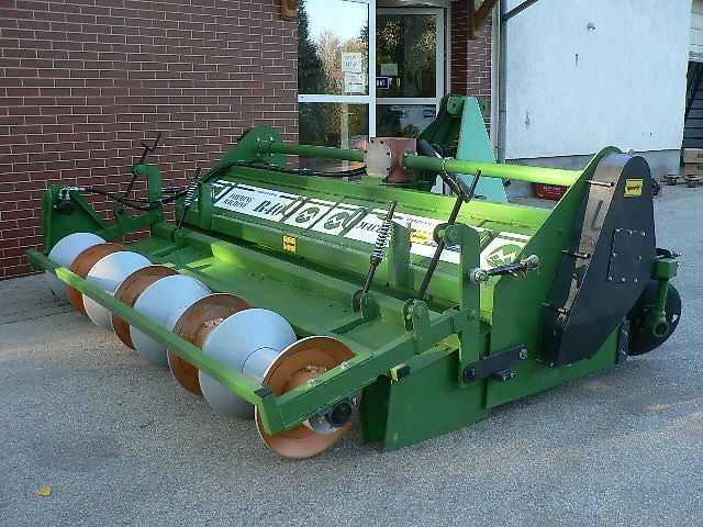 MANDINI ; 2, 3  und 4 reihig GF 4 ; STRUIK ; AVR ; BASELIER ; GRIMME