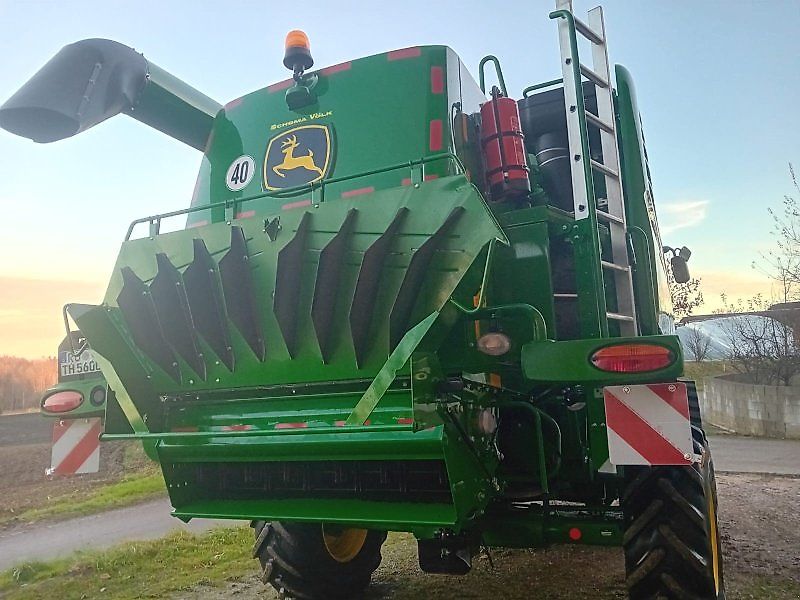 John Deere T 560 i