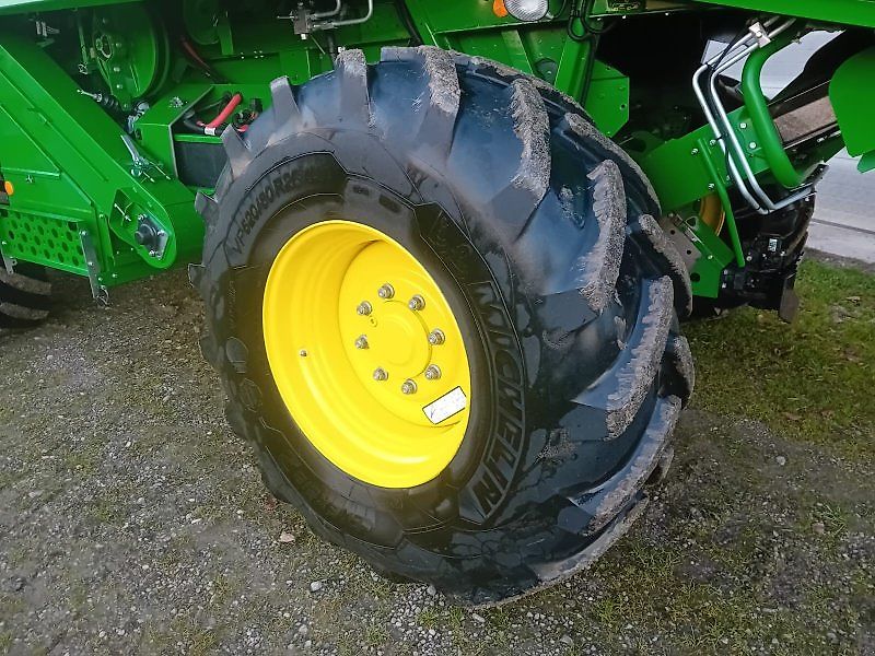 John Deere T 560 i
