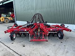 SUMO DD4 Seed Drill c/w Front Tank