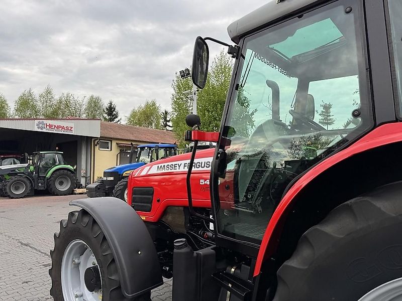 Massey Ferguson 5470 Dyna-4