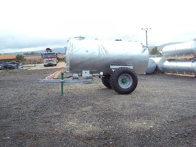 Agritech Wasserfass Wasserwagen 6000 Liter Verzinkt