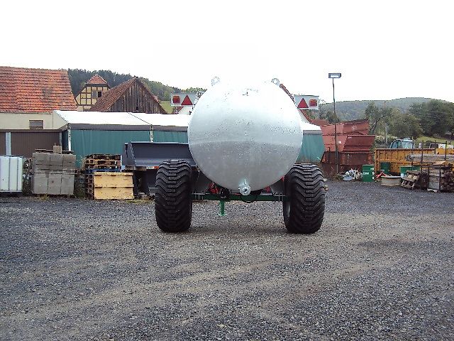 Agritech Wasserfass Wasserwagen 6000 Liter Verzinkt