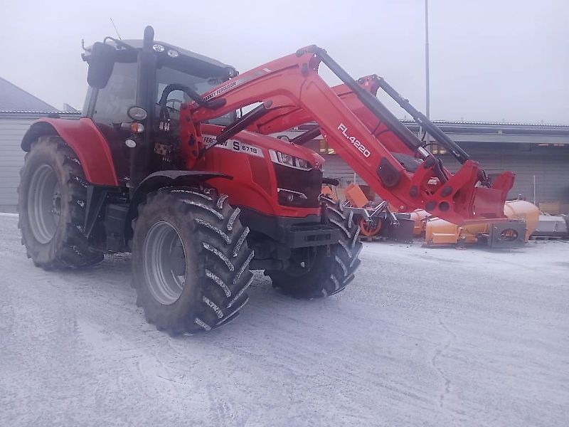 Massey Ferguson 6718S Dyna 6