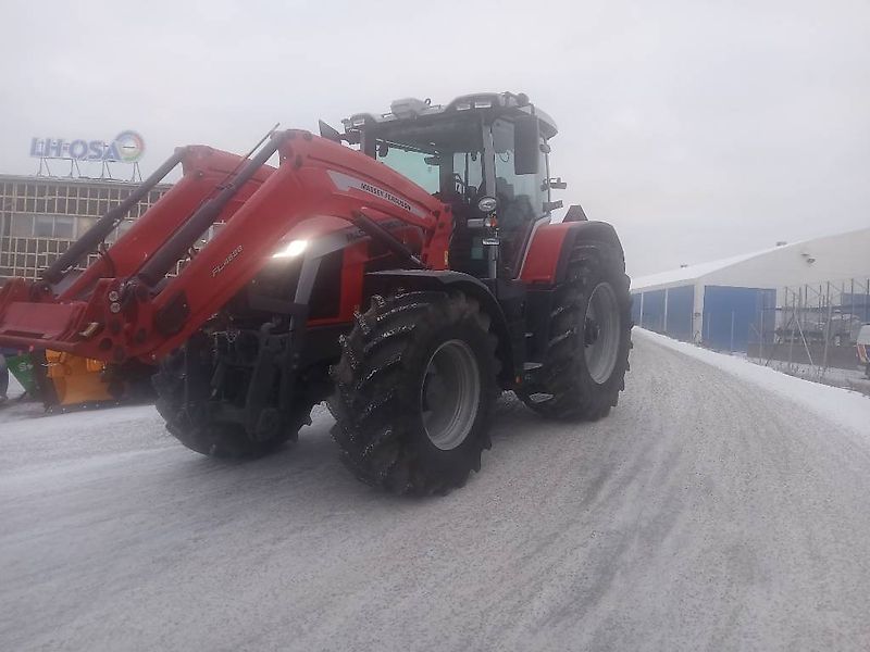 Massey Ferguson 8S305 Dyna Vt Exclusive Xtra