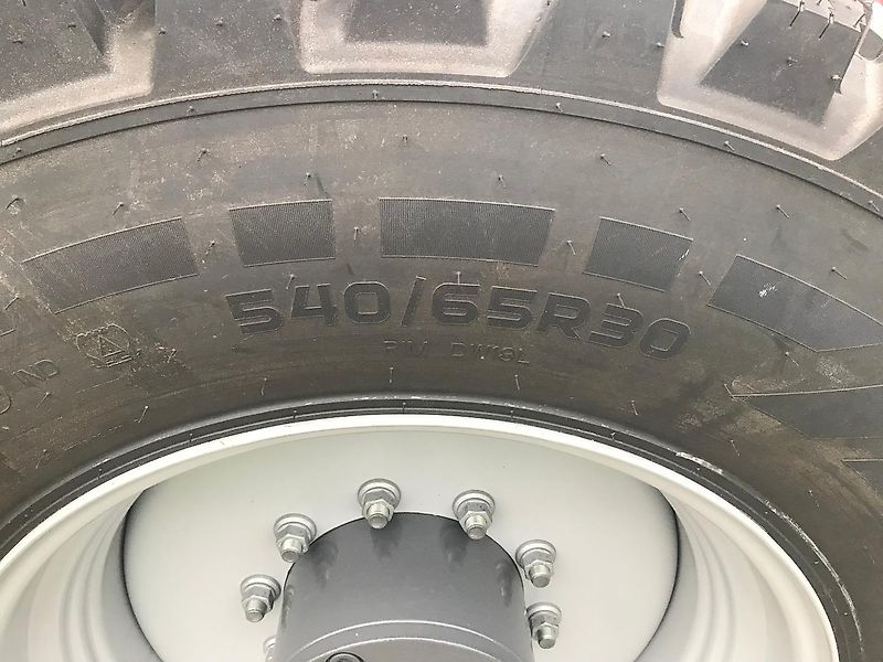 Massey Ferguson MF 7S210 Dyna-VT