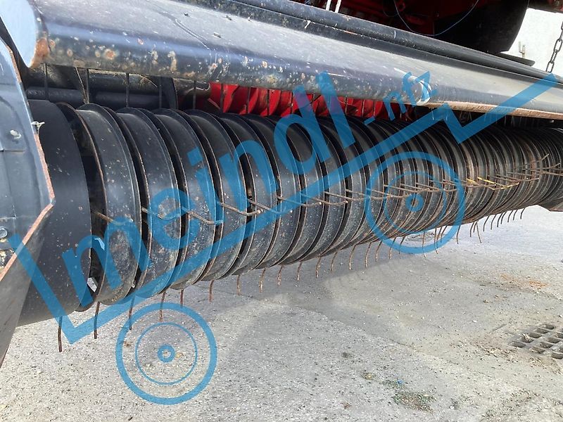 Case IH Rundballenpresse