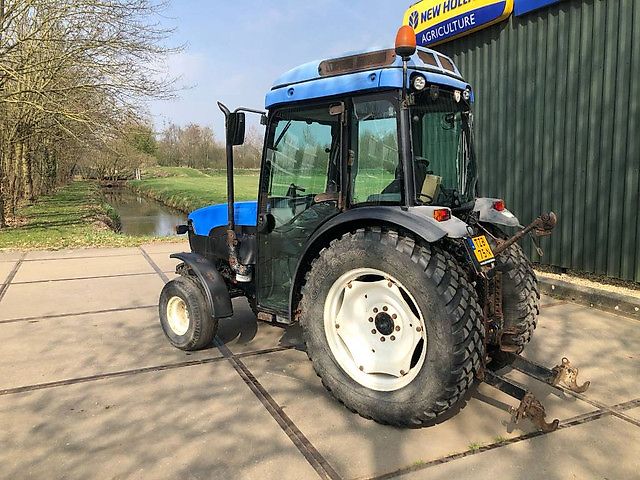 New Holland TN 75 N