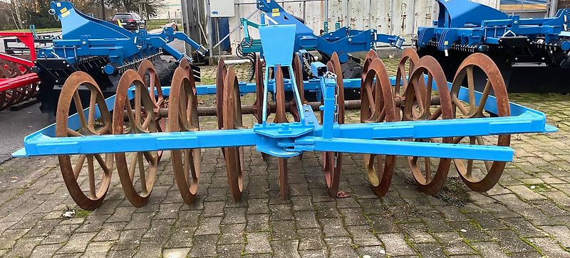 BM Maschinenbau Grubber, Egge, Packer Umbau, Generalüberholung FRÜHKAUF