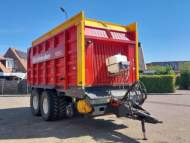 Schuitemaker Rapide 580S opraapwagen