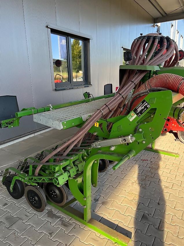 Amazone Amazone Avant 3002 Säschine/ Fronttank Ftender 1600/ Precea 3000-1 Maisleger