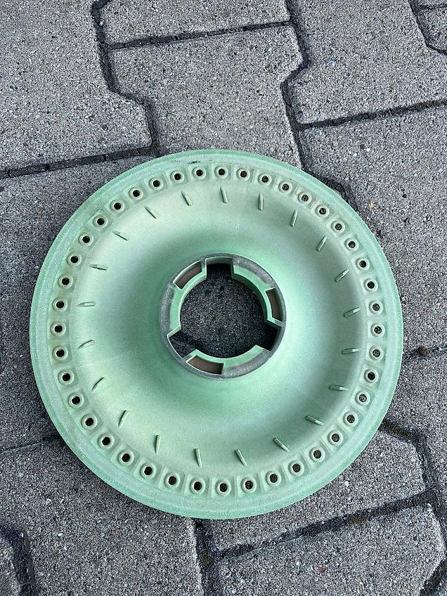 Amazone Amazone Avant 3002 Säschine/ Fronttank Ftender 1600/ Precea 3000-1 Maisleger