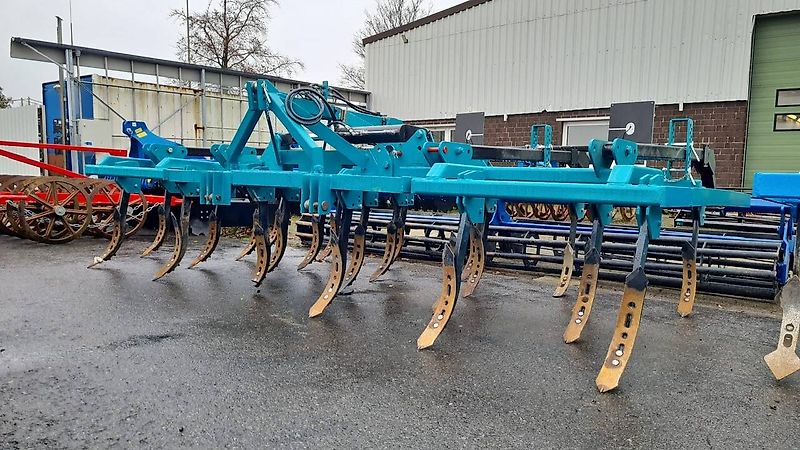 BM Maschinenbau Grubber 4-Balkig 4,5m Arbeitsbreite inkl. Tandemwalzen, hydraulisch, Gebrauchtmaschine aus 2023