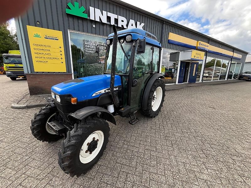 New Holland TN75NA