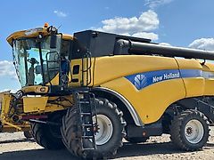 New Holland CX 8080