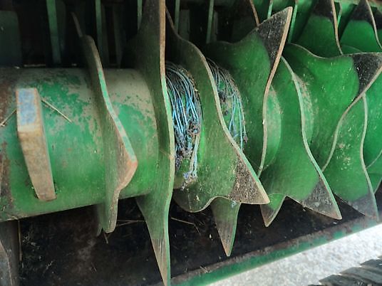 John Deere PRESSE JOHN DEERE 864