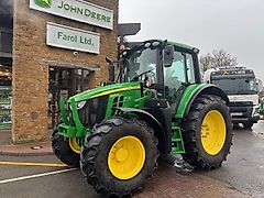 John Deere 6120M