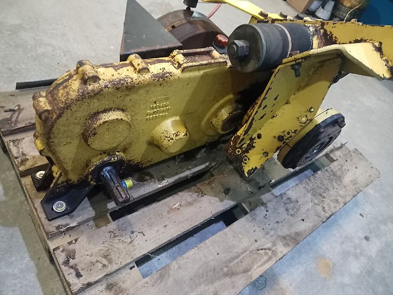 New Holland FX375 (Spare part/Reservedel/Ersatzteil)