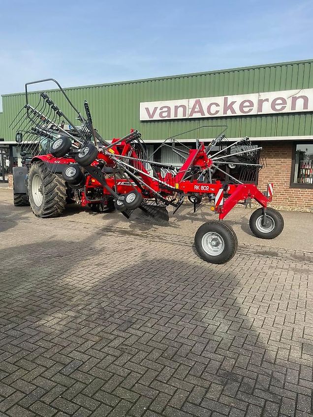 Massey Ferguson Schwader RK 802 TRC