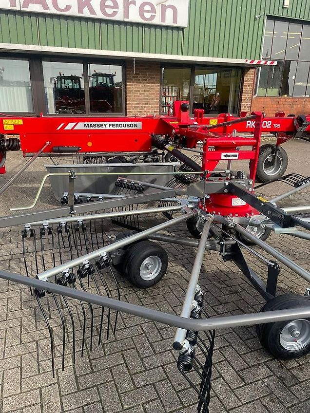 Massey Ferguson Schwader RK 802 TRC