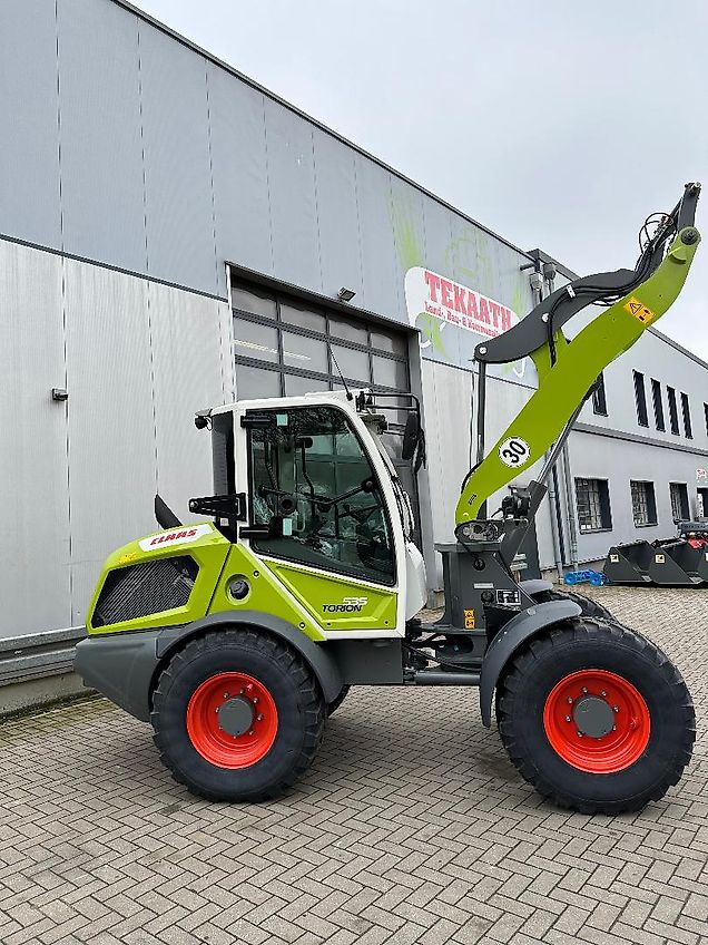 Claas 2mal TORION 535 *Neu und mit 35 Betriebsstunden