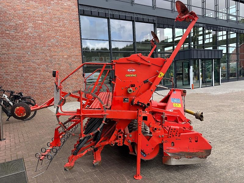 Kuhn Integra 3000 + HRB 302