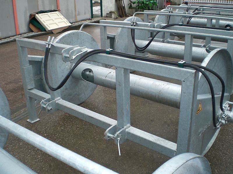 Schlauchhaspel mit hydraulischem Antrieb verzinkt Eigenbau in allen Größen möglich