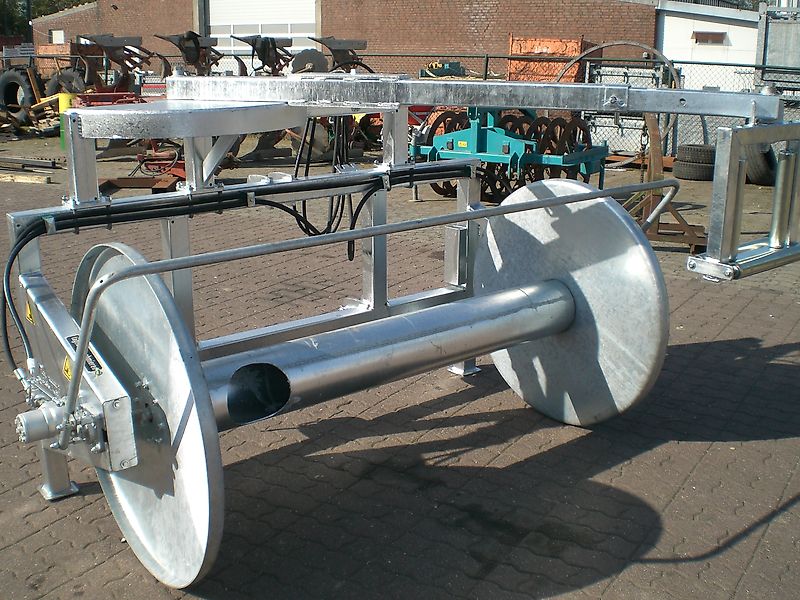 Schlauchhaspel mit hydraulischem Antrieb verzinkt Eigenbau in allen Größen möglich