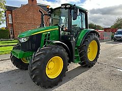 John Deere 6120M