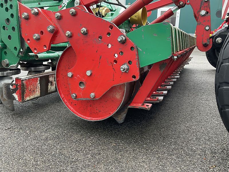 Regent Orbit- M 3000 und Vitasem 300 Drillmaschine