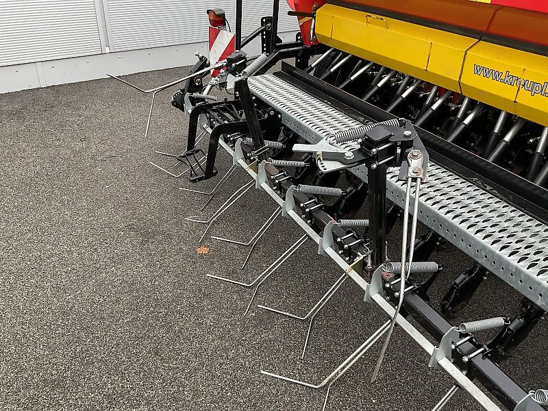 Regent Orbit- M 3000 und Vitasem 300 Drillmaschine