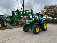 John Deere 6120M