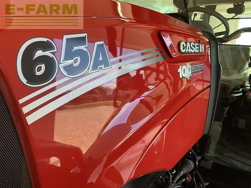 Case IH farmall 65a