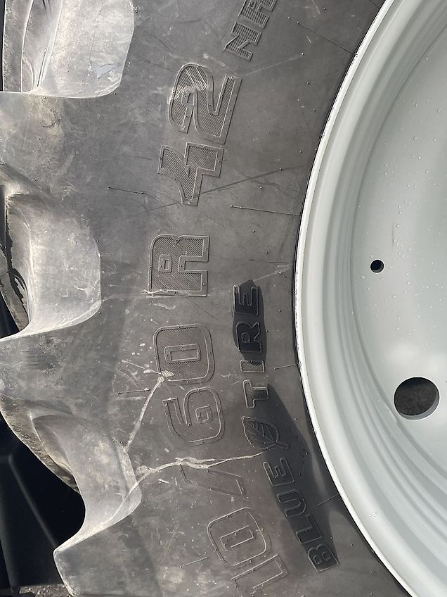 Massey Ferguson MF 7S.210 Dyna-VT Exclusive