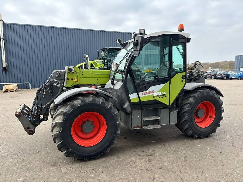 Claas Scorpion 741 Varipower