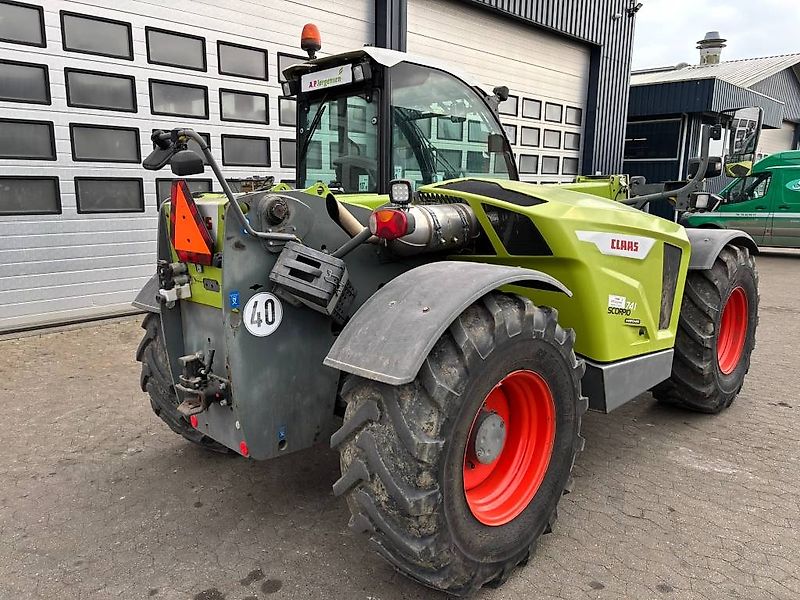 Claas Scorpion 741 Varipower