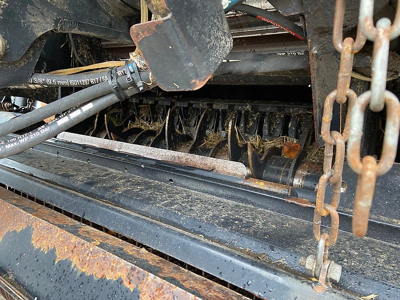 New Holland Agriculture USED New Holland RB150 Round Baler For Sale