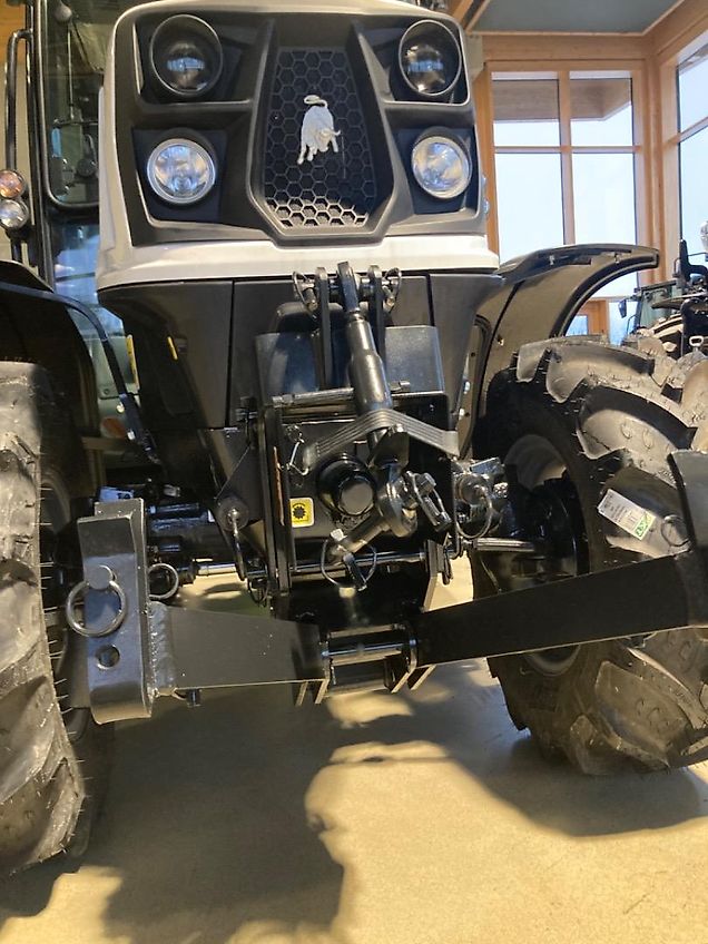 Deutz-Fahr 3060 Lamborghini Edition