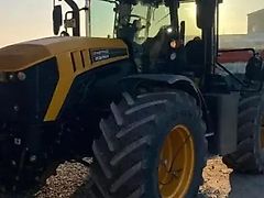 JCB fastrac 4220