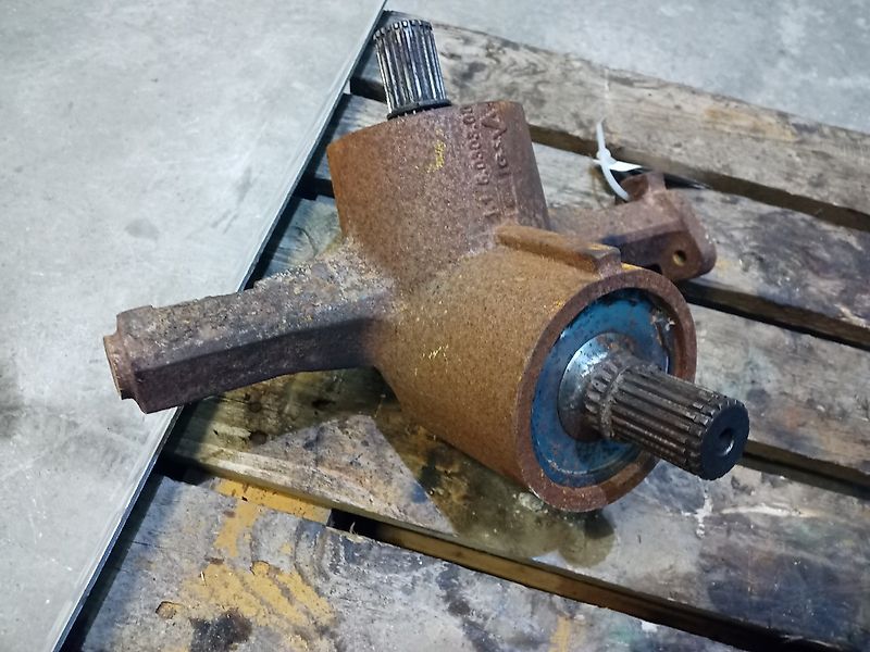 New Holland CR9090 (Spare part/Reservedel/Ersatzteil)