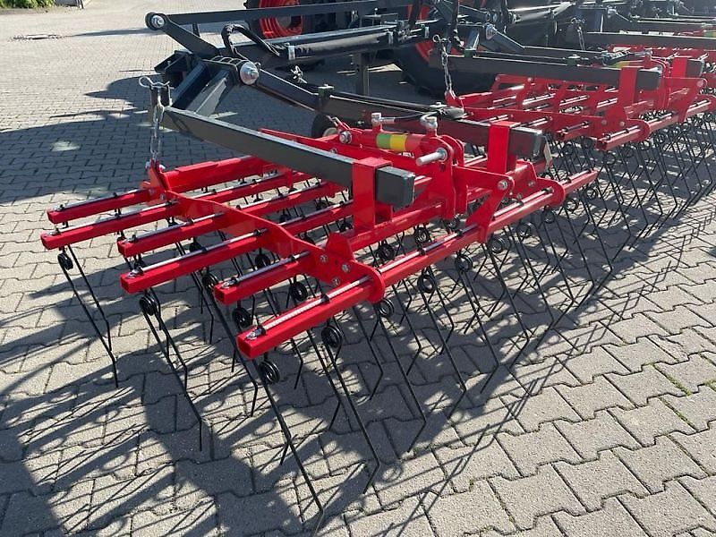 Saphir WEEDSTAR 1200 ACKERSTRIEGEL SA