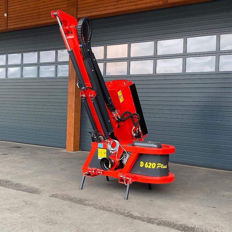 Omarv Böschungsmulcher Auslegemulcher Schlegelmulcher Mulcher